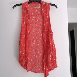 Hollister sleeveless shirt